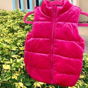 NWOT Warm and cozy pink quilted puffer style vest
